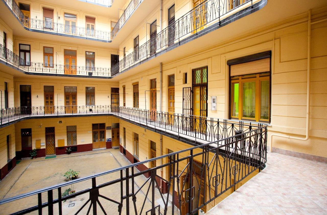 Dolcevita Budapest Ngoại thất bức ảnh